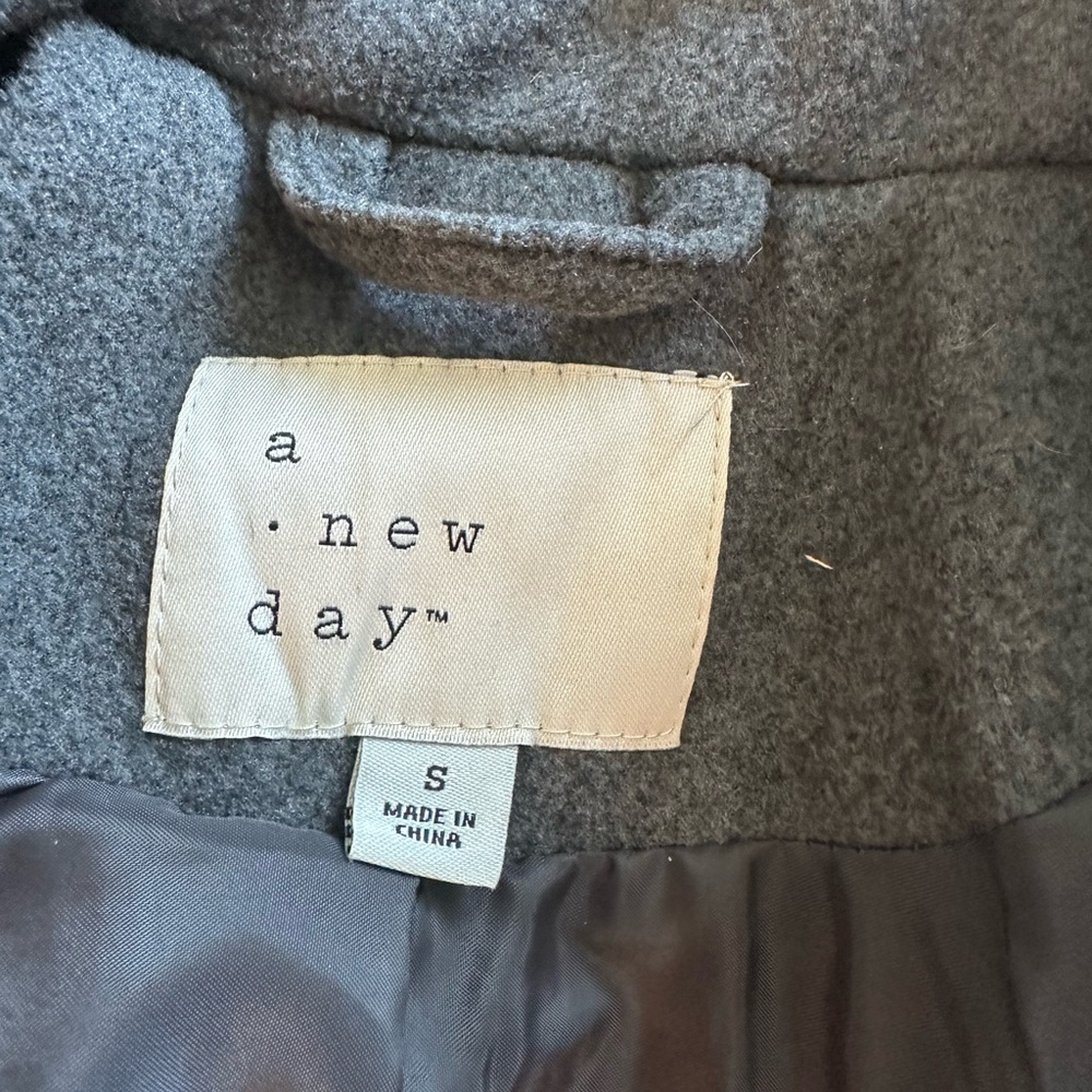 A New Day Charcoal Coat - Picture 2 of 3